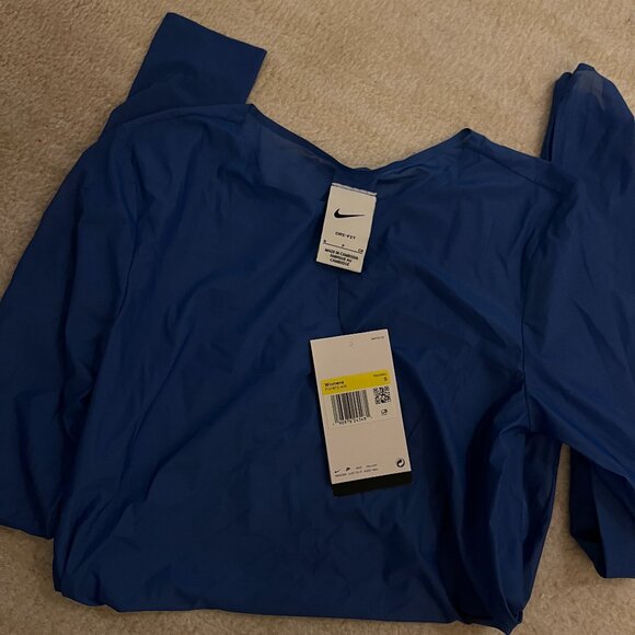 NWT Nike FutureMove Women's Dri-FIT Long-Sleeve Blue Sheer Top - Picture 8 of 8